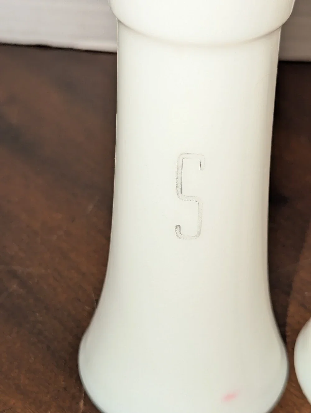 Vintafe Tupperware Salt And Pepper Shakers Large.